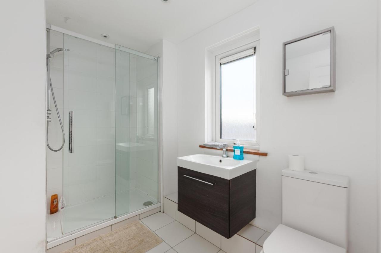 White City Apartment London Luaran gambar